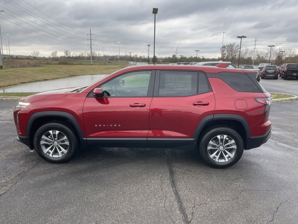 New 2026 Chevrolet Equinox LT w/ Convenience Package II image 4