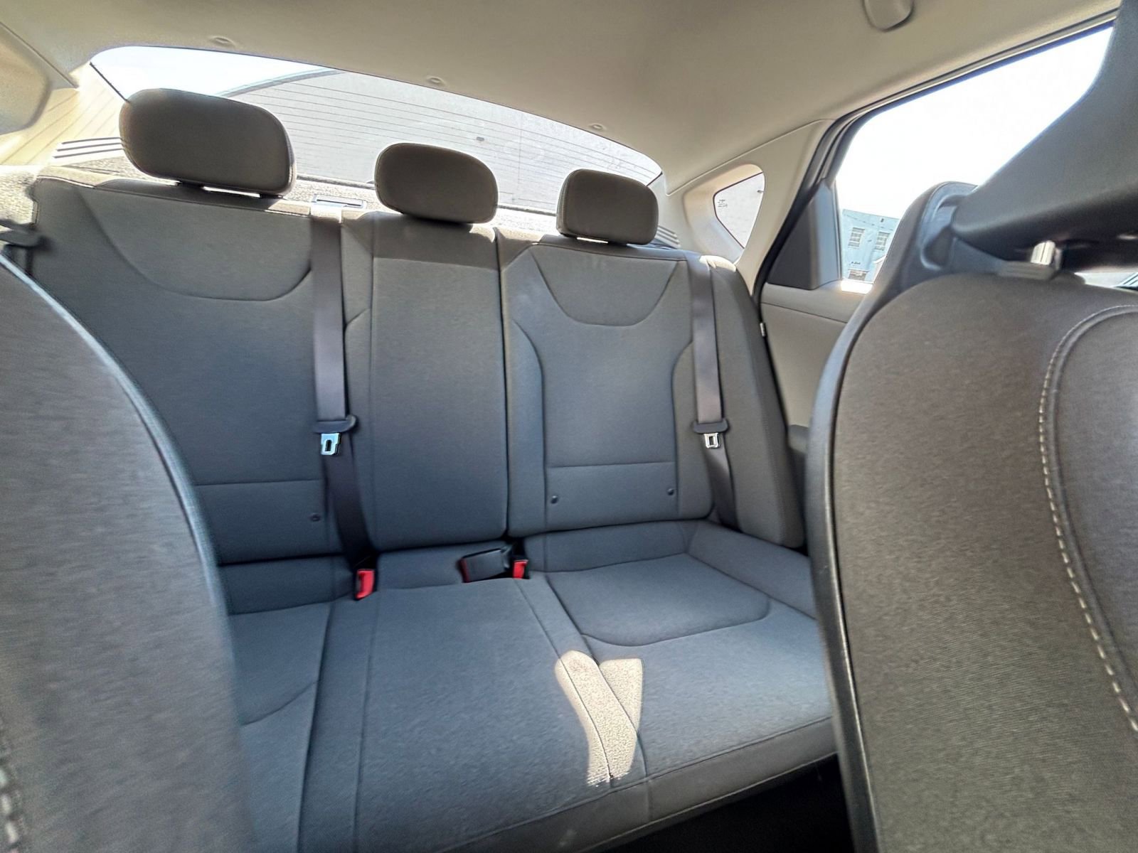 Used 2025 Kia K4 FWD image 37