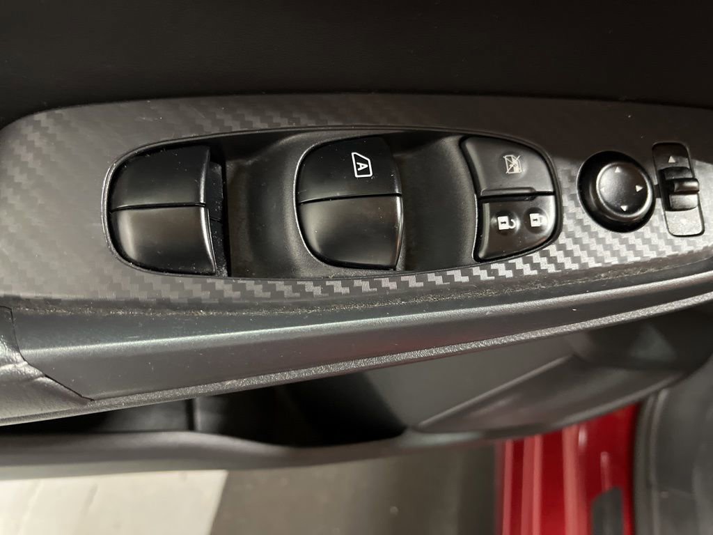 Used 2020 Nissan Sentra SV image 14