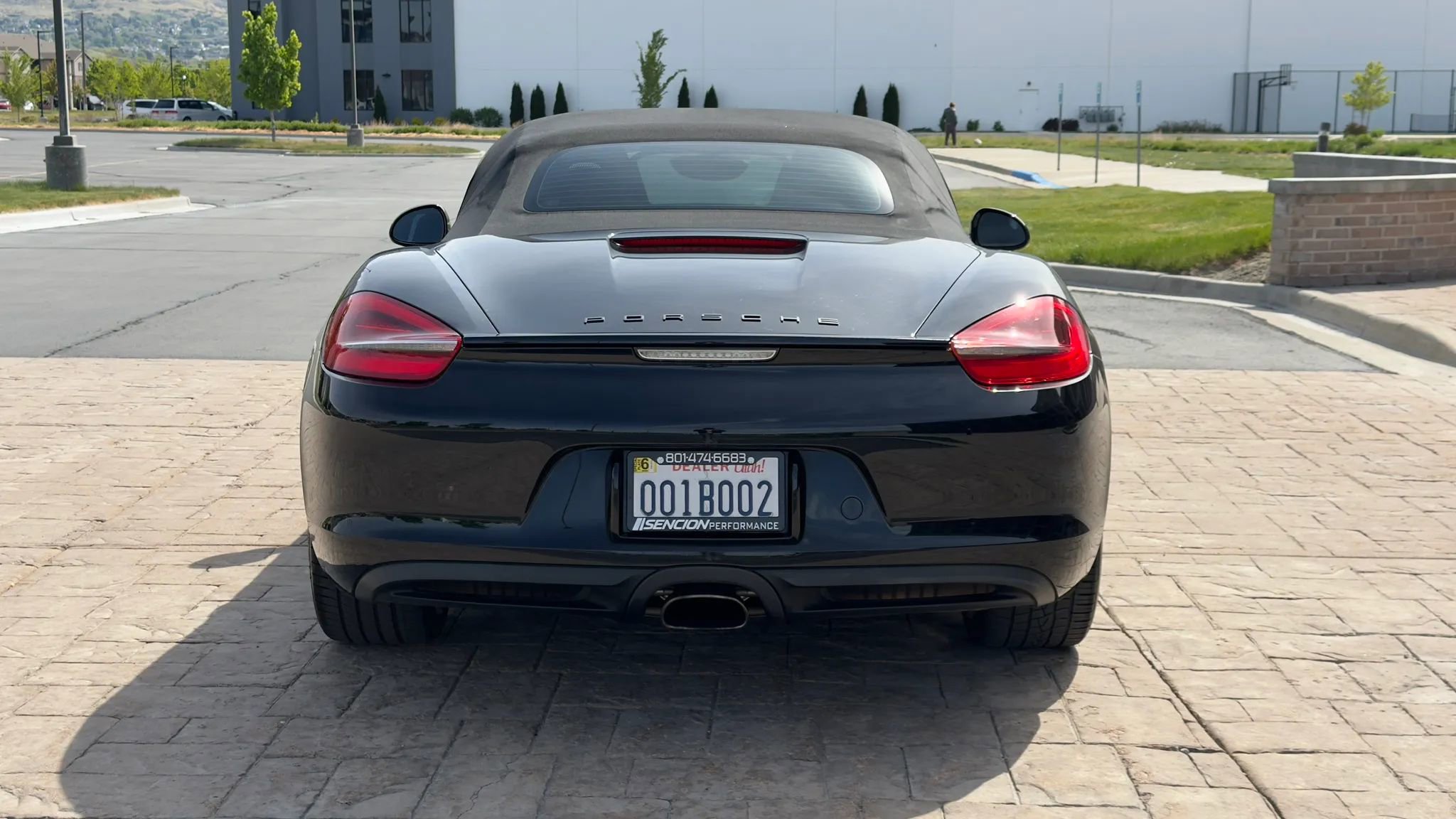 Used 2015 Porsche Boxster image 12