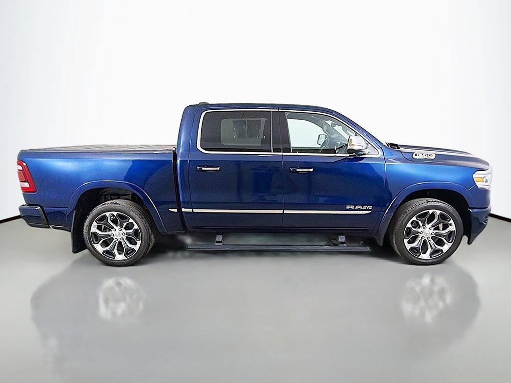 Used 2022 RAM 1500 Limited w/ Body-Colour Bumper Group AWD/4WD image 17