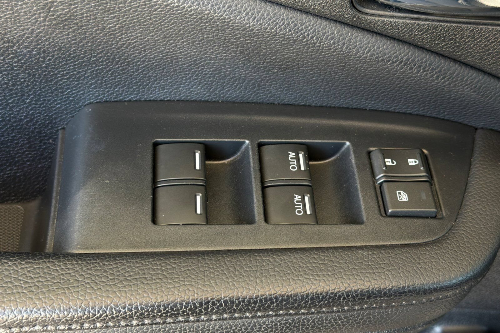 Used 2021 Honda Passport Touring image 12