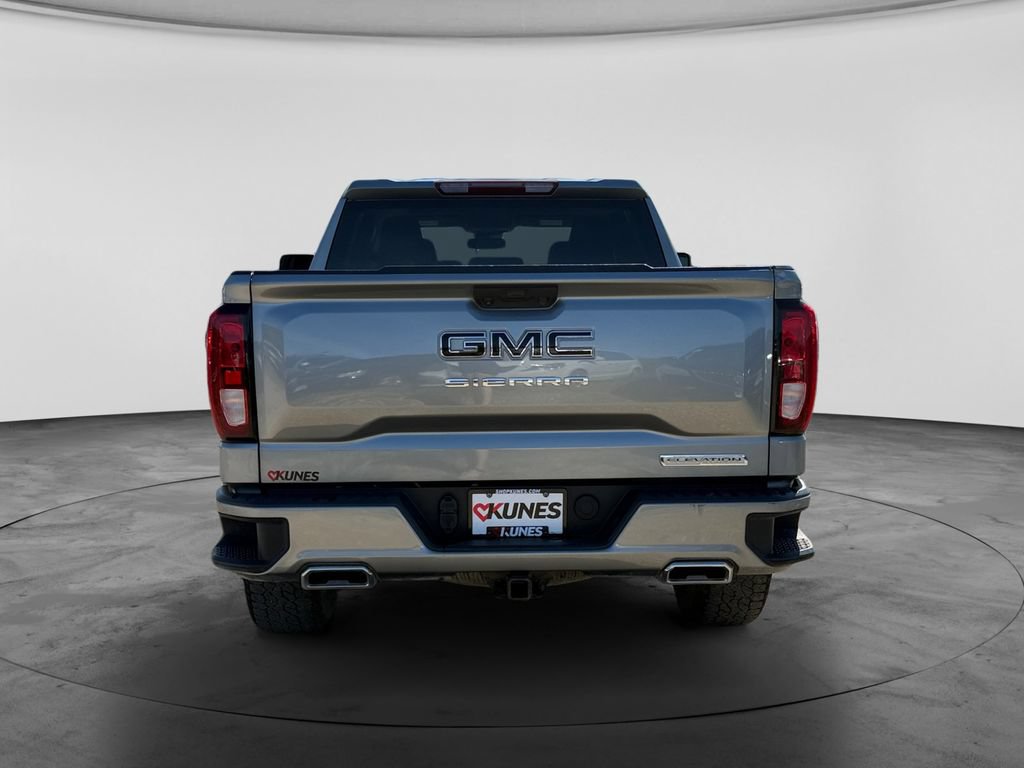 Used 2024 GMC Sierra 1500 Elevation w/ LPO, Elevation Black Package AWD/4WD image 9