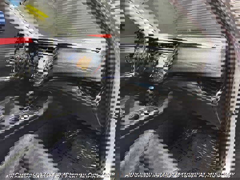 Used 2017 Toyota Avalon Limited w/ Carpet Mat Package image 10