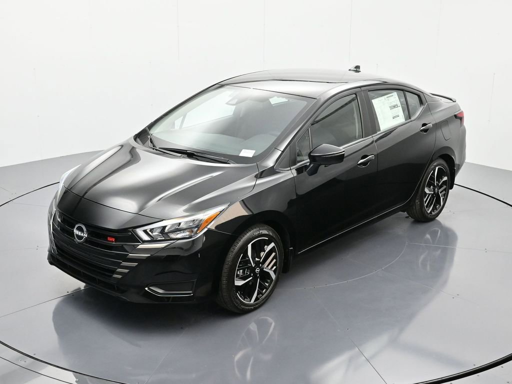 New 2025 Nissan Versa SR w/ Trunk Package FWD image 28