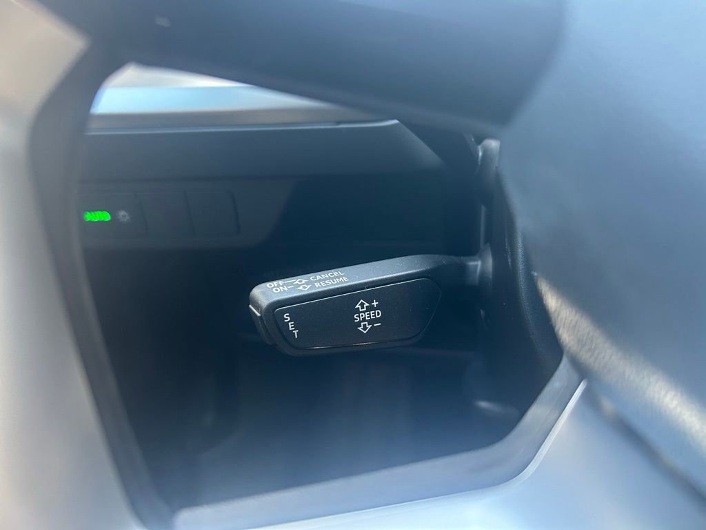 Used 2023 Audi Q4 e-tron Premium w/ Convenience Package image 24