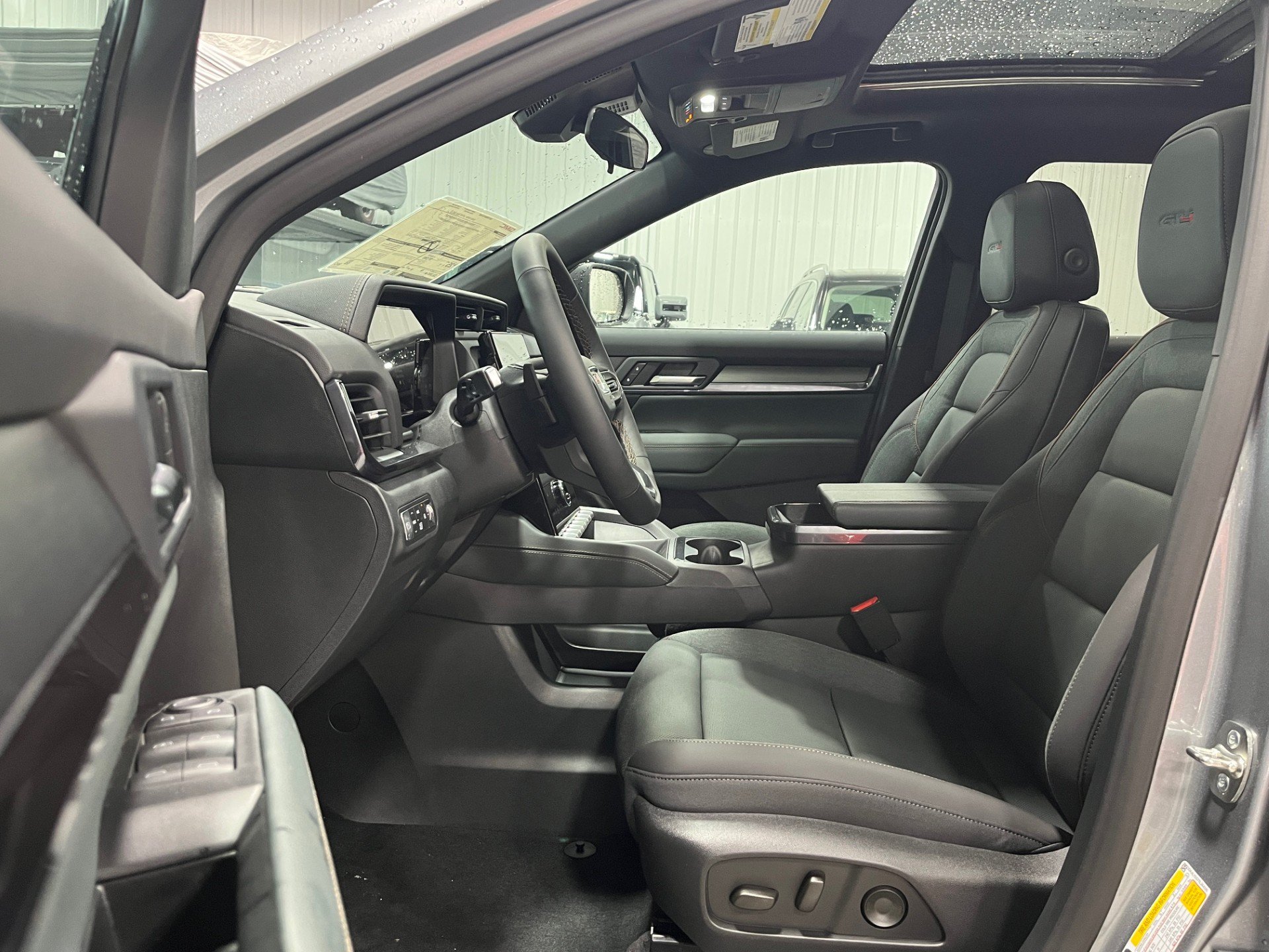 New 2026 GMC Terrain AT4 w/ Convenience Package III AWD/4WD image 13