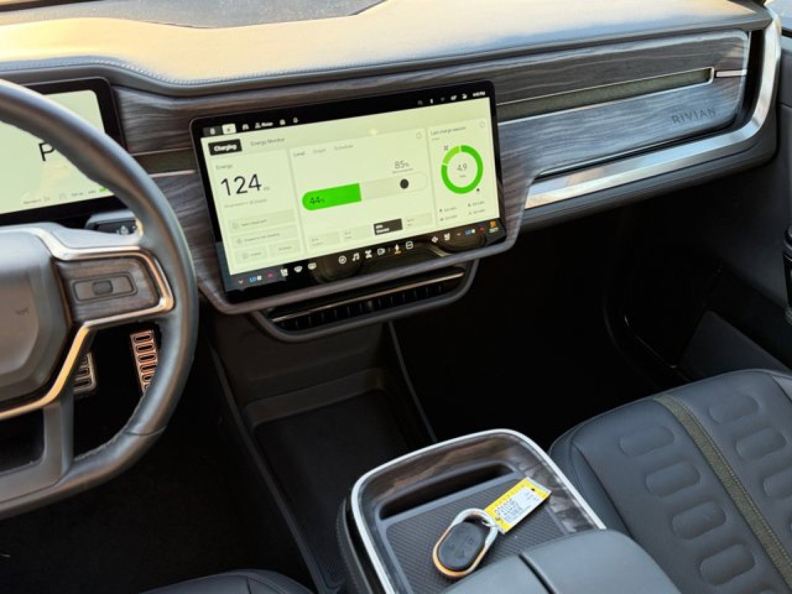 Used 2022 Rivian R1T Launch Edition image 15