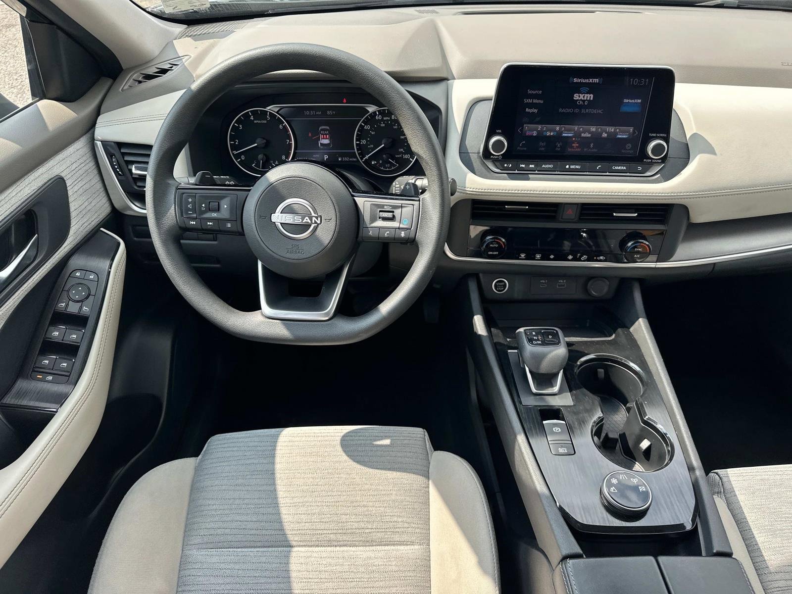 Used 2023 Nissan Rogue SV image 7