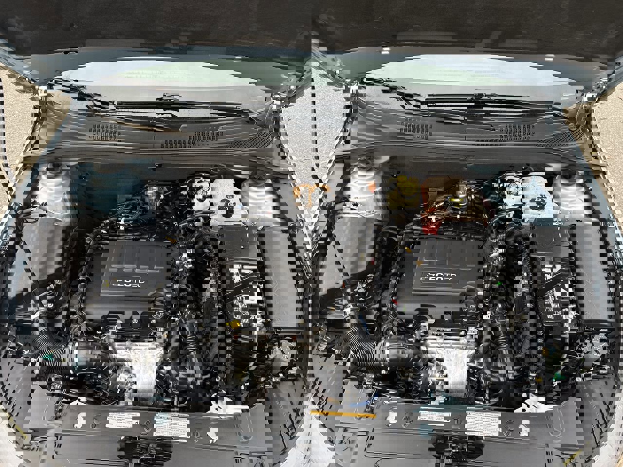 Used 2011 Chevrolet Cruze LT image 25