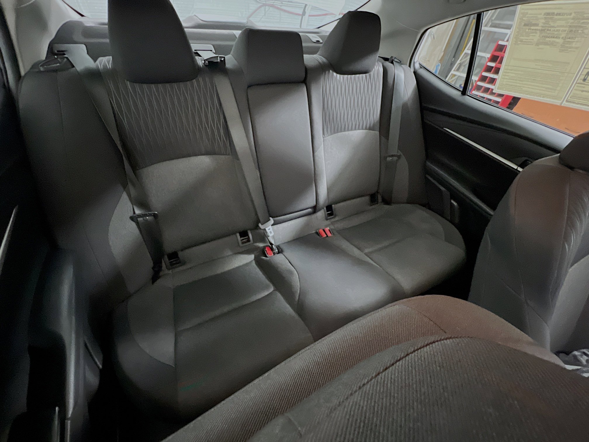 Used 2025 Toyota Camry LE FWD image 33