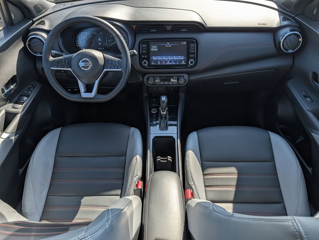 Used 2021 Nissan Kicks SR w/ SR Premium Package FWD image 10