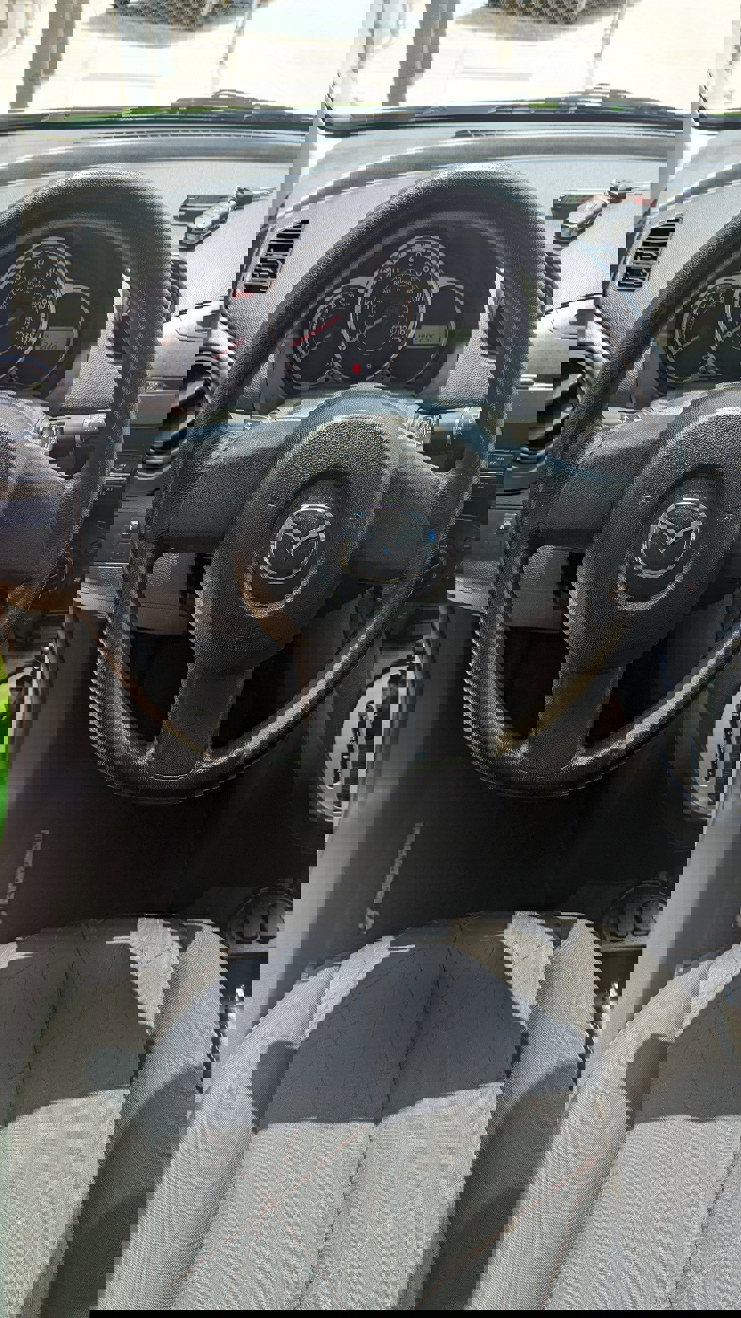 Used 2011 MAZDA MAZDA2 Sport image 5