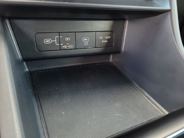 Used 2025 Hyundai Sonata SEL FWD image 32