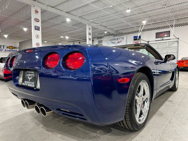 Used 2004 Chevrolet Corvette Convertible w/ Preferred Equipment Group RWD image 3