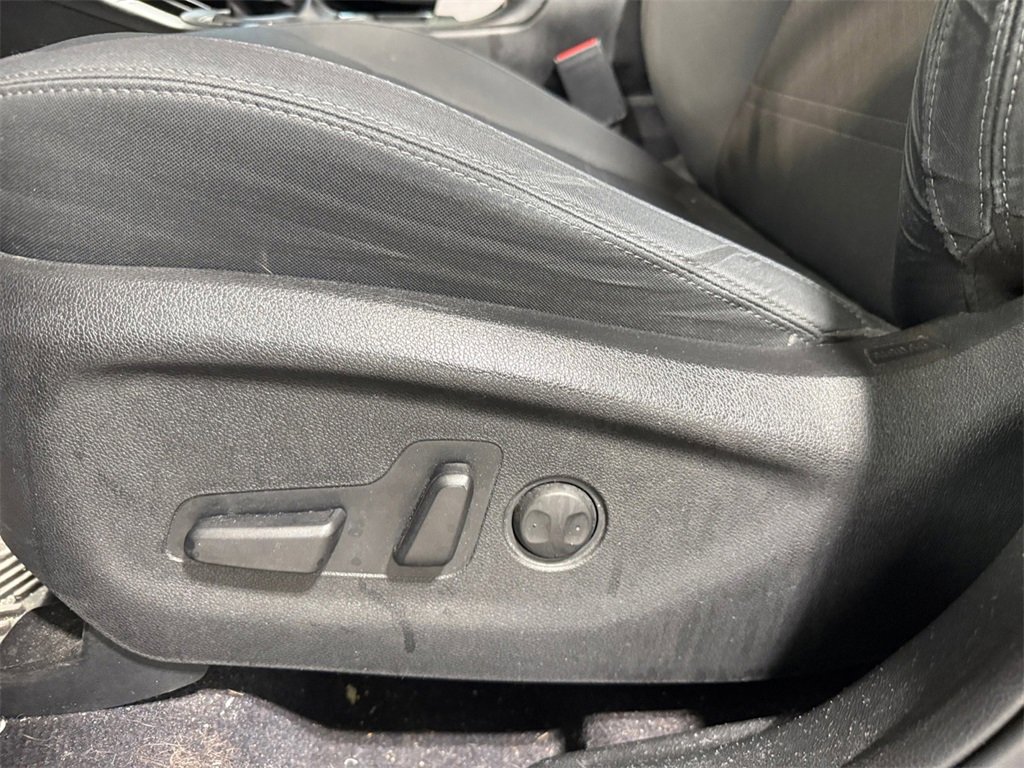 Used 2020 Kia Sorento LX w/ LX I4 Convenience Package image 13