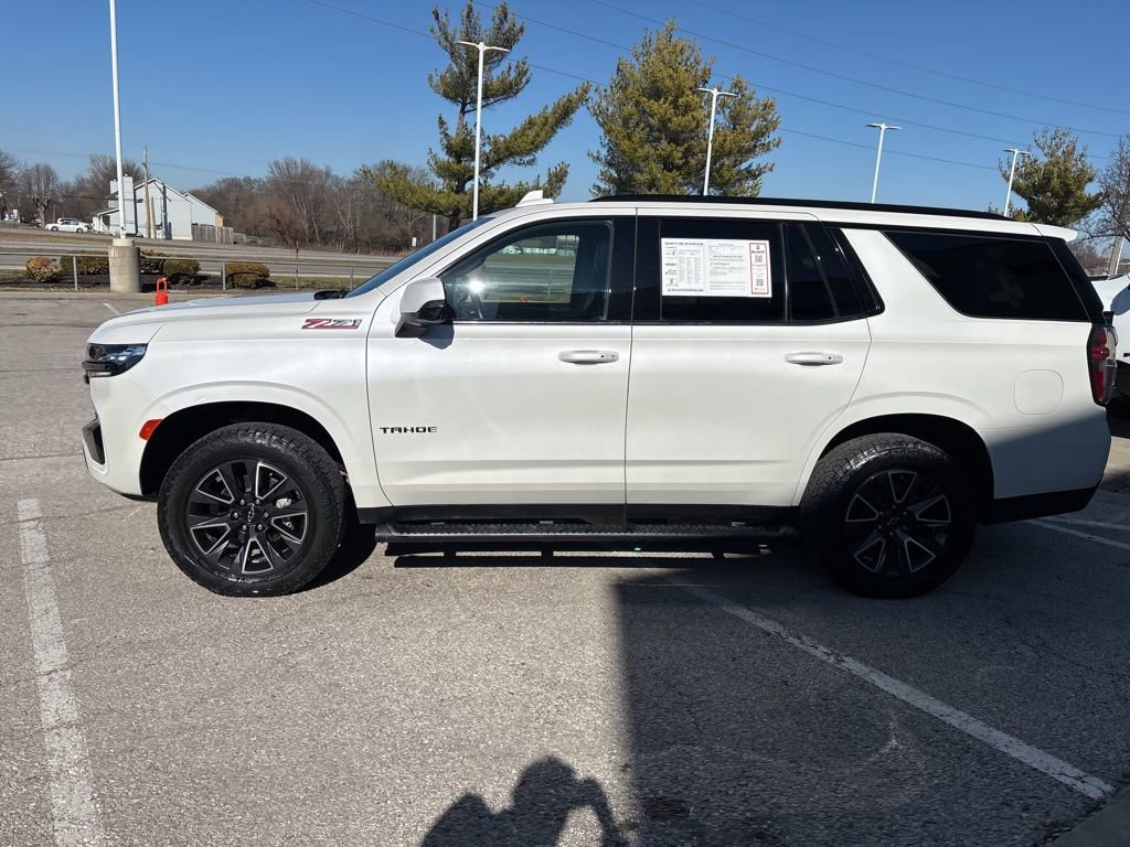 Used 2022 Chevrolet Tahoe Z71 w/ Luxury Package AWD/4WD image 19