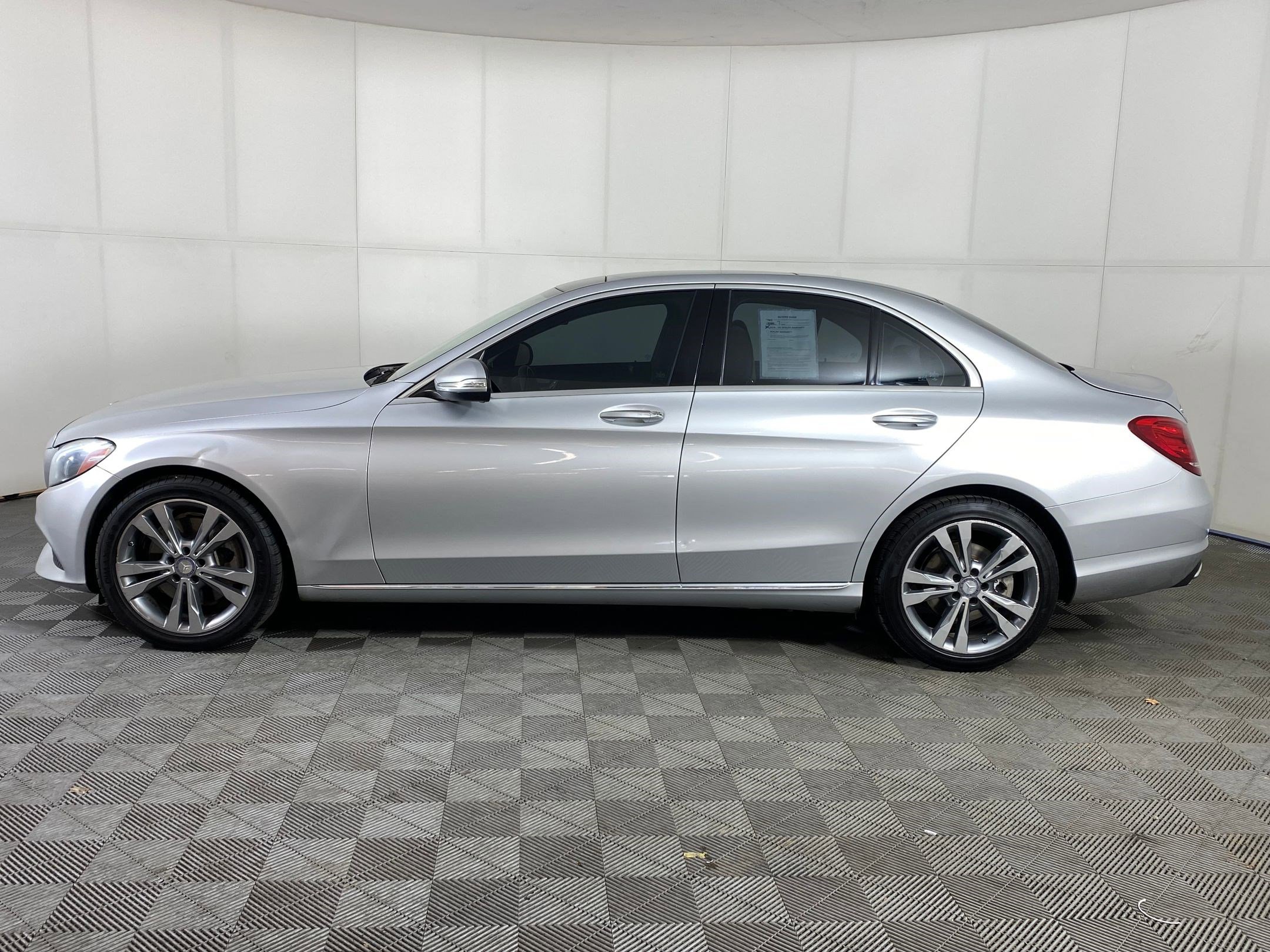 Used 2015 Mercedes-Benz C 300 4MATIC Sedan video 2