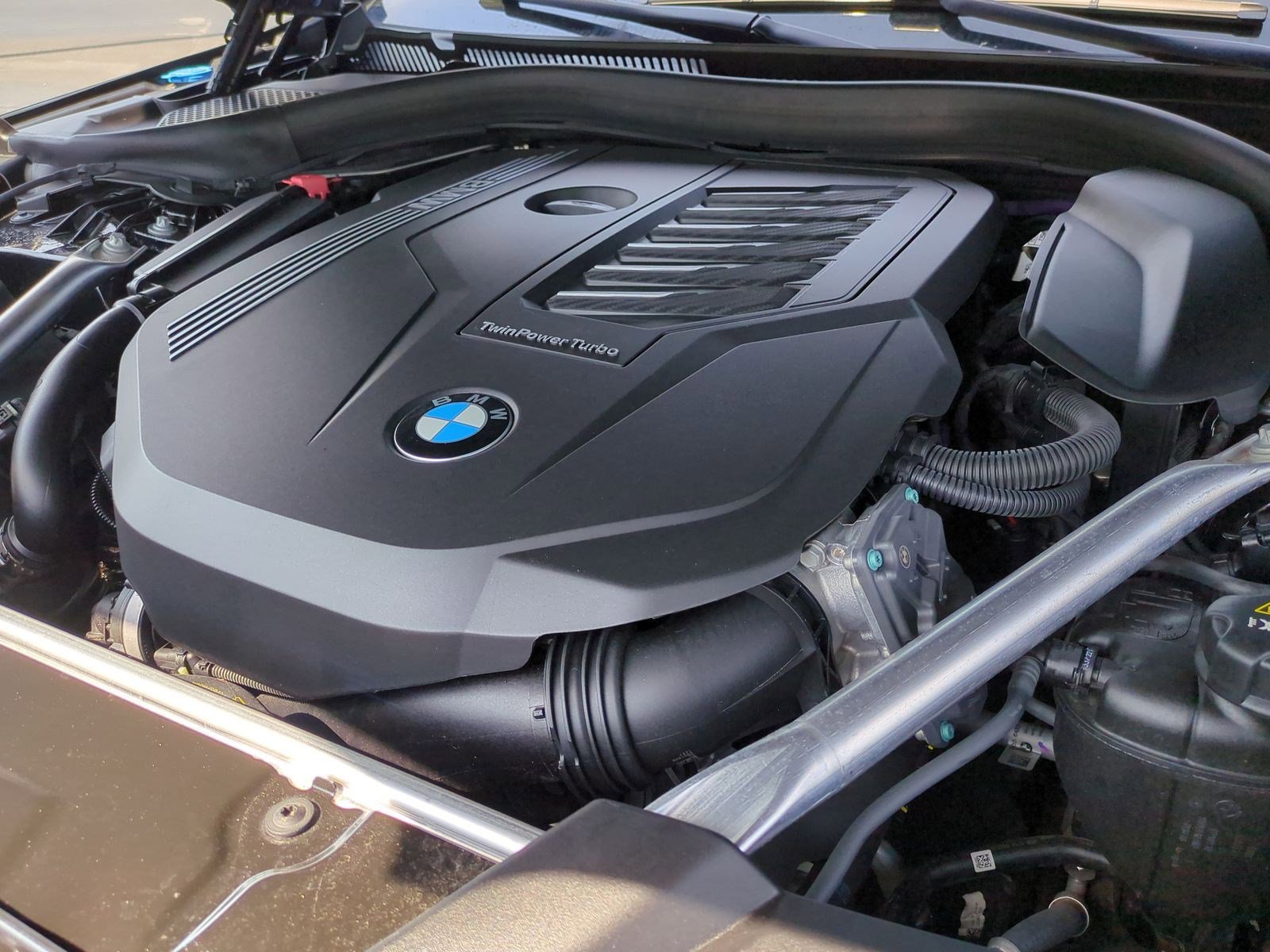 Used 2023 BMW 540i w/ Executive Package image 34