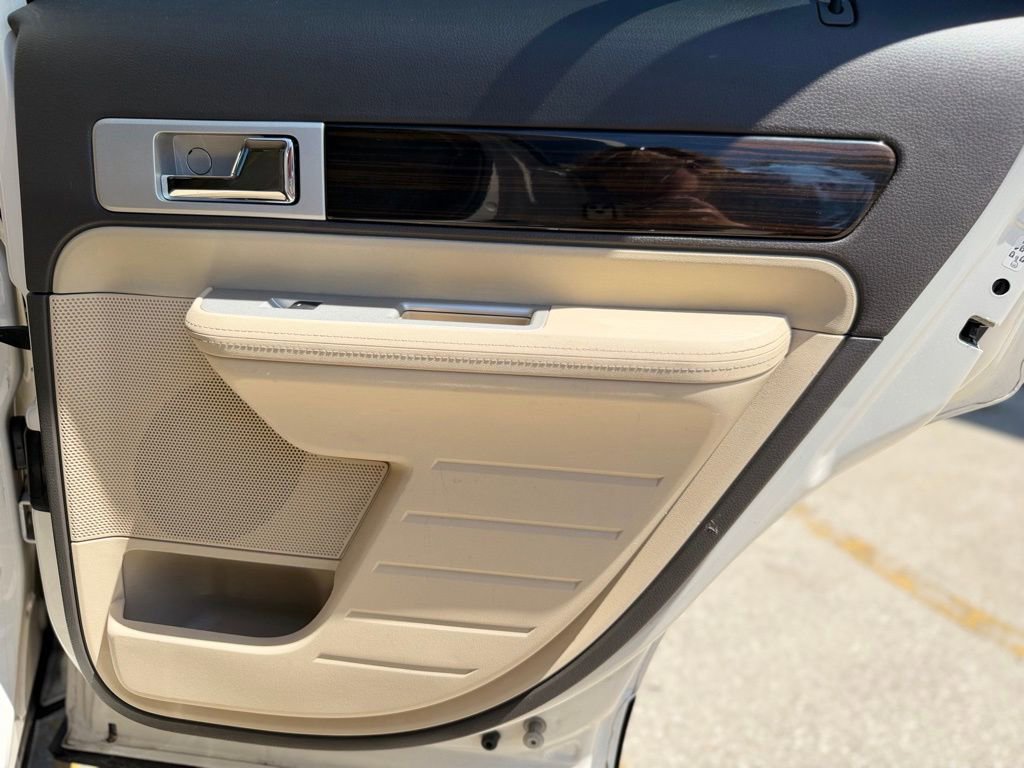 Used 2008 Lincoln MKX 2WD image 19