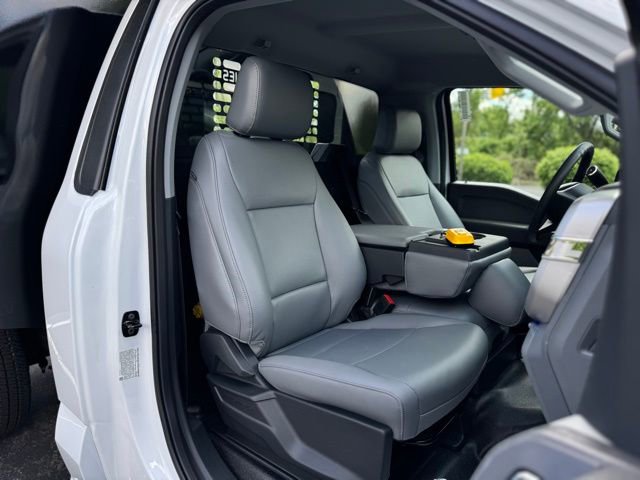 New 2025 Ford F350 XL w/ XL Chrome Package image 10