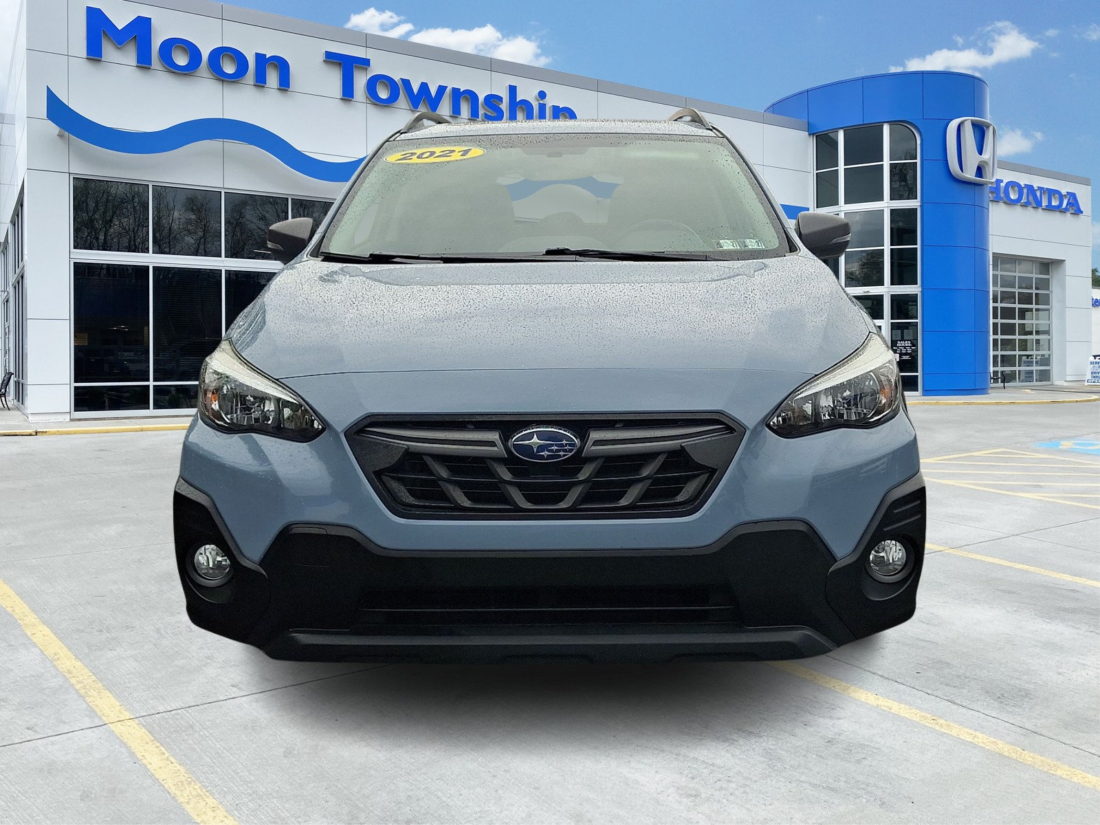 Used 2021 Subaru Crosstrek 2.5i Sport w/ Moonroof Package AWD/4WD image 2