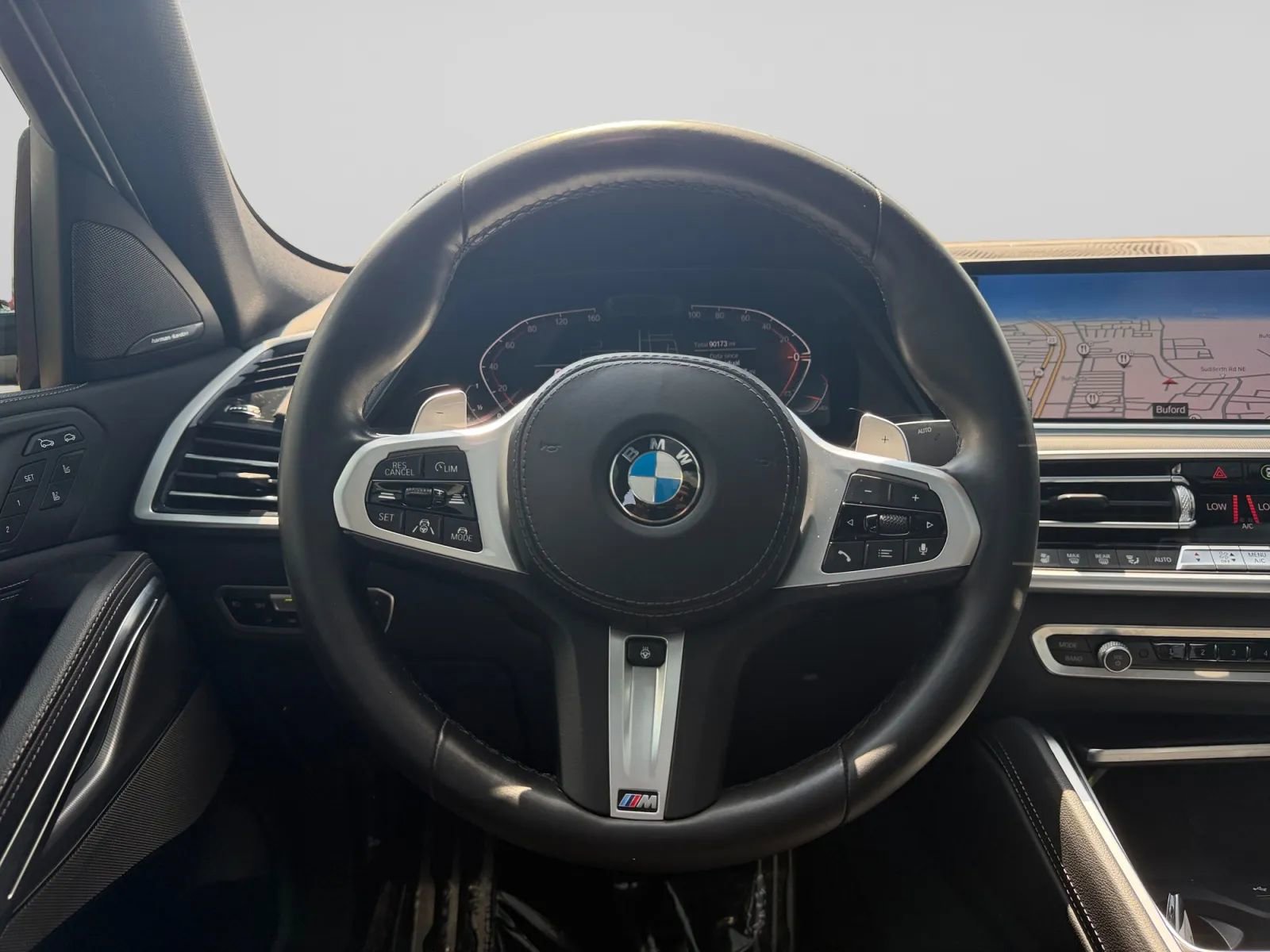 Used 2021 BMW X6 sDrive40i w/ Executive Package RWD image 22