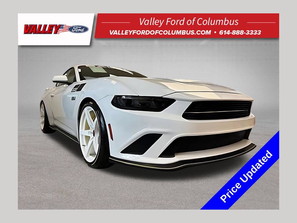 New 2025 Ford Mustang GT RWD video 1