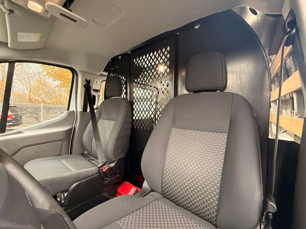 Used 2024 Ford Transit 250 Low Roof w/ Exterior Upgrade Package image 16