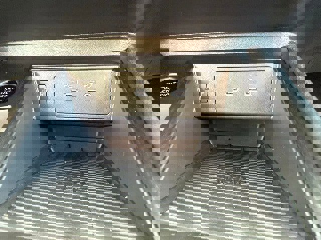 New 2026 Nissan Kicks SR w/ Cold Weather Package image 29