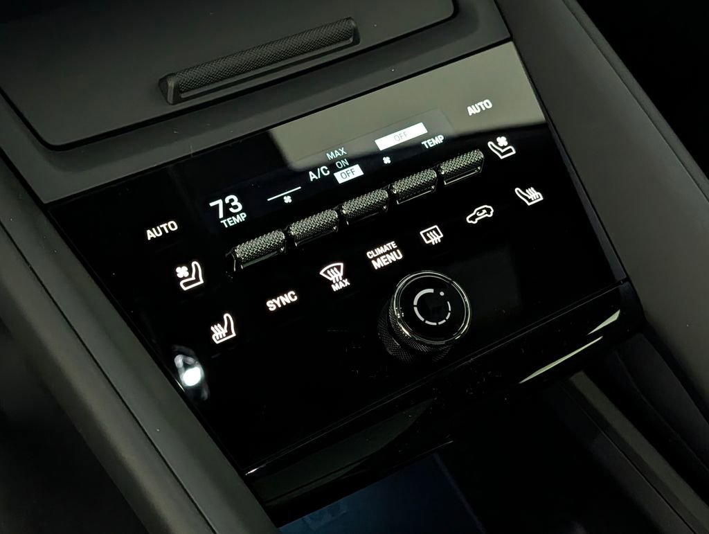 New 2026 Porsche Macan 4S Electric image 32