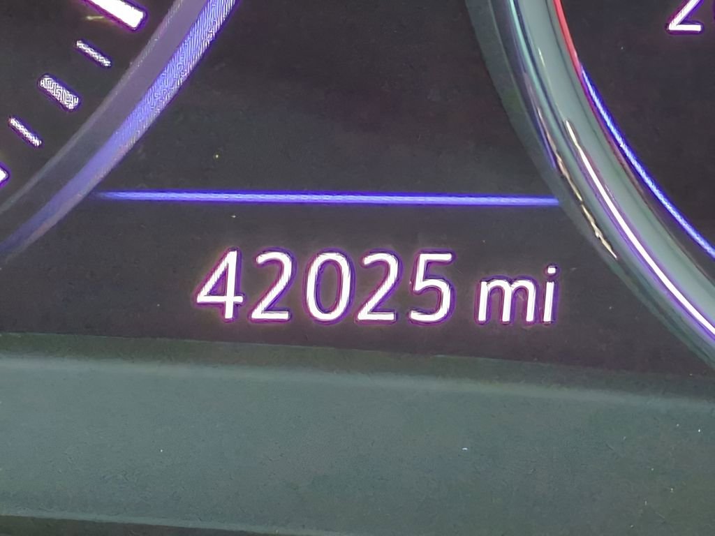 Used 2022 Chevrolet Malibu Premier image 29