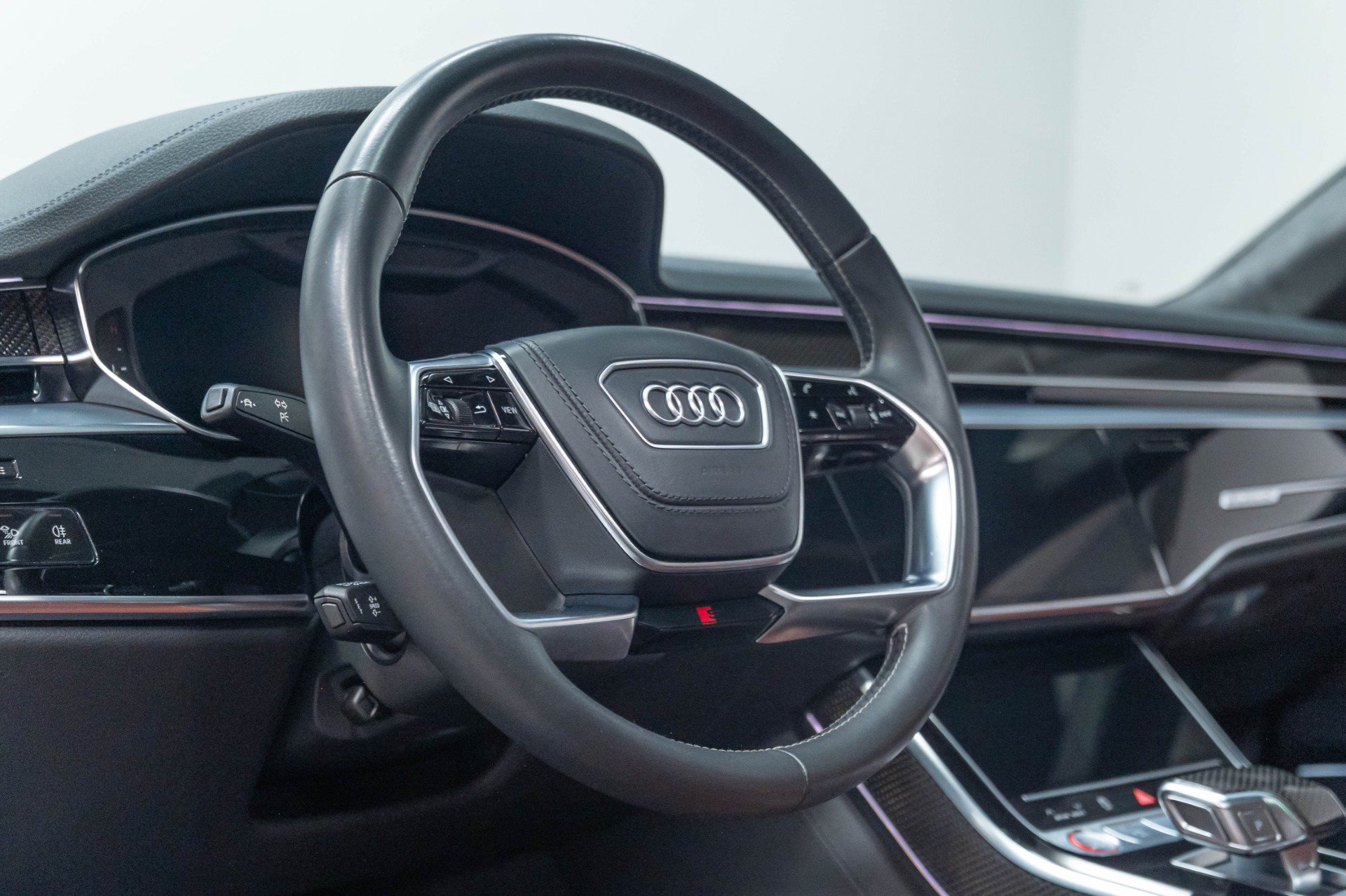 Used 2020 Audi S8 L AWD/4WD image 12