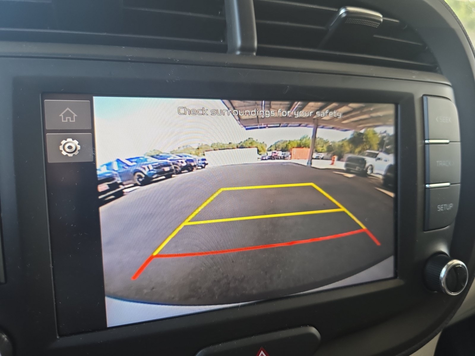 Certified 2025 Kia Soul LX w/ LX Technology Package FWD image 13