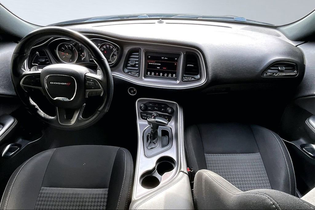 Used 2019 Dodge Challenger R/T image 16