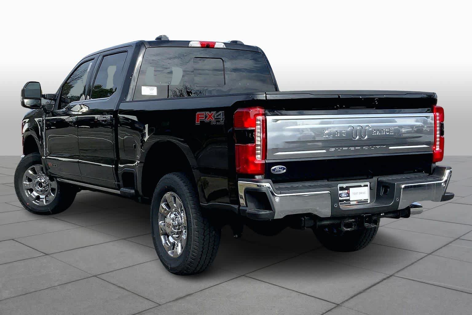 New 2026 Ford F350 King Ranch w/ Chrome Package AWD/4WD image 11