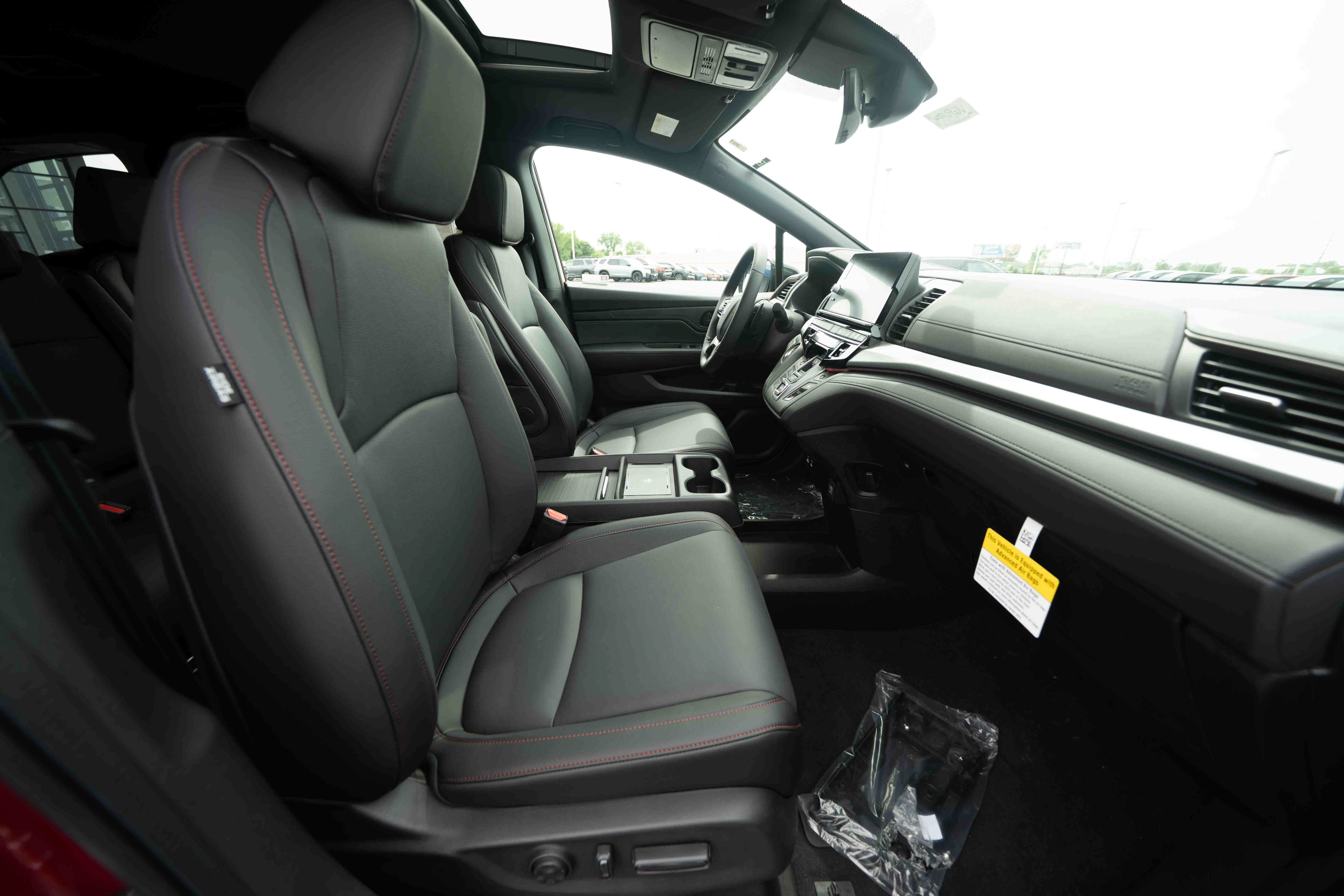 New 2026 Honda Odyssey Sport-L image 27