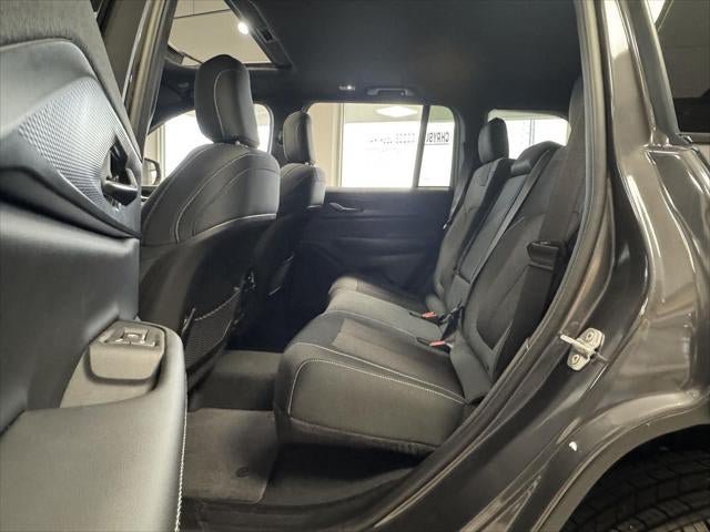 New 2026 Jeep Grand Cherokee Laredo X AWD/4WD image 44