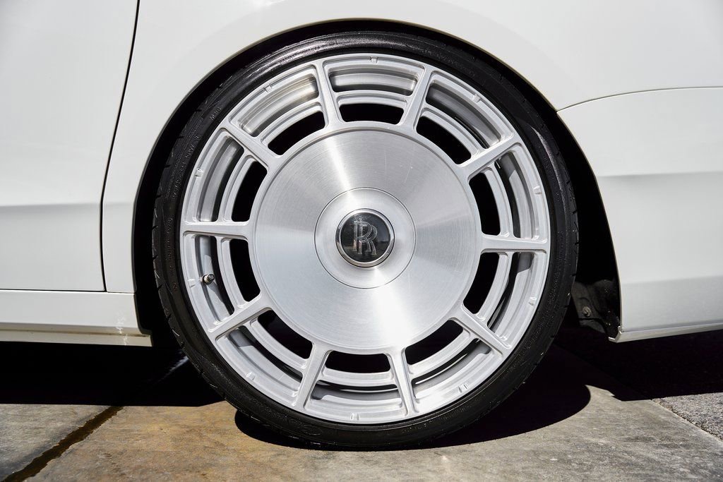 Used 2022 Rolls-Royce Ghost w/ Ghost Package image 20