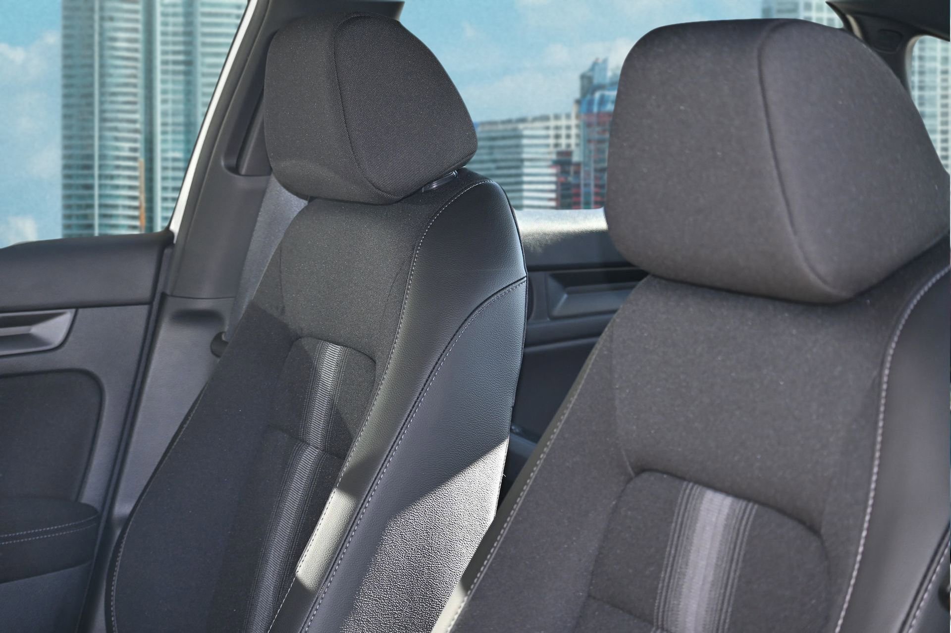 New 2025 Honda Civic Sport image 17