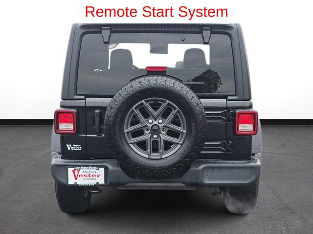 Used 2024 Jeep Wrangler Sport S image 9