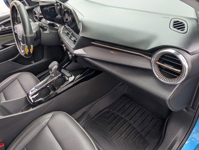 Used 2025 Chevrolet Trax ACTIV w/ Driver Confidence Package image 13