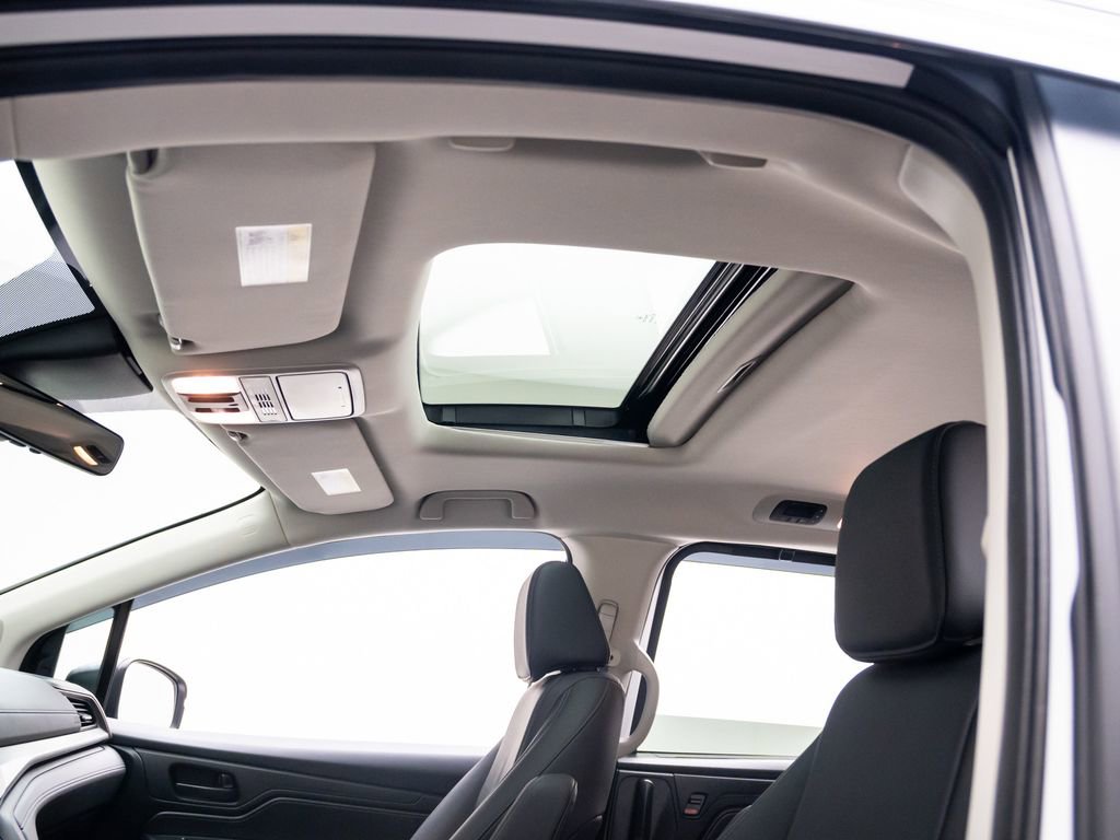 Used 2025 Honda Odyssey EX-L image 19