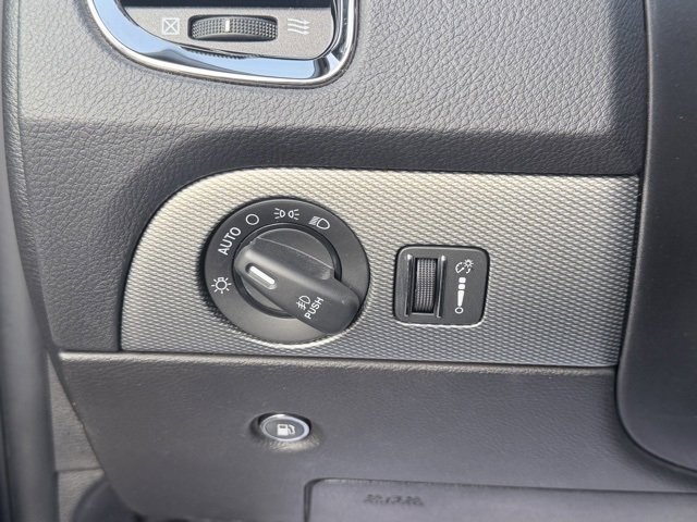 Used 2018 Dodge Durango SRT w/ Technology Group image 22