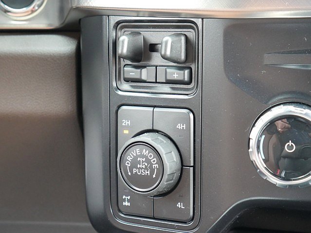 New 2026 Ford F350 King Ranch w/ Tremor Off-Road Package image 24
