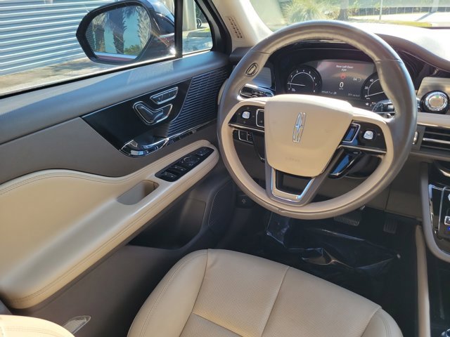 Used 2021 Lincoln Corsair AWD w/ Equipment Group 101A image 14