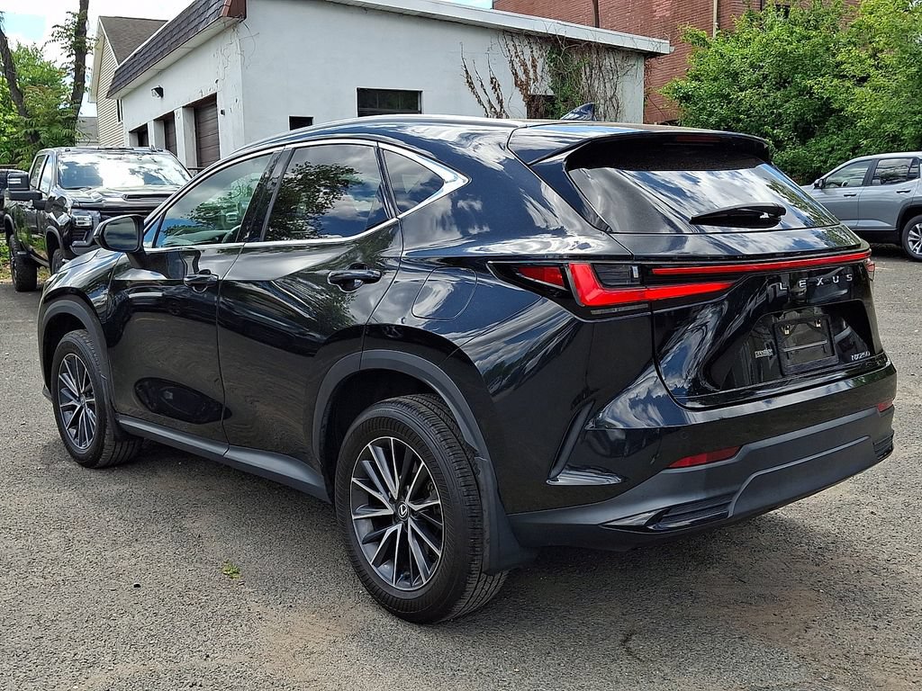 Used 2024 Lexus NX 250 FWD image 6
