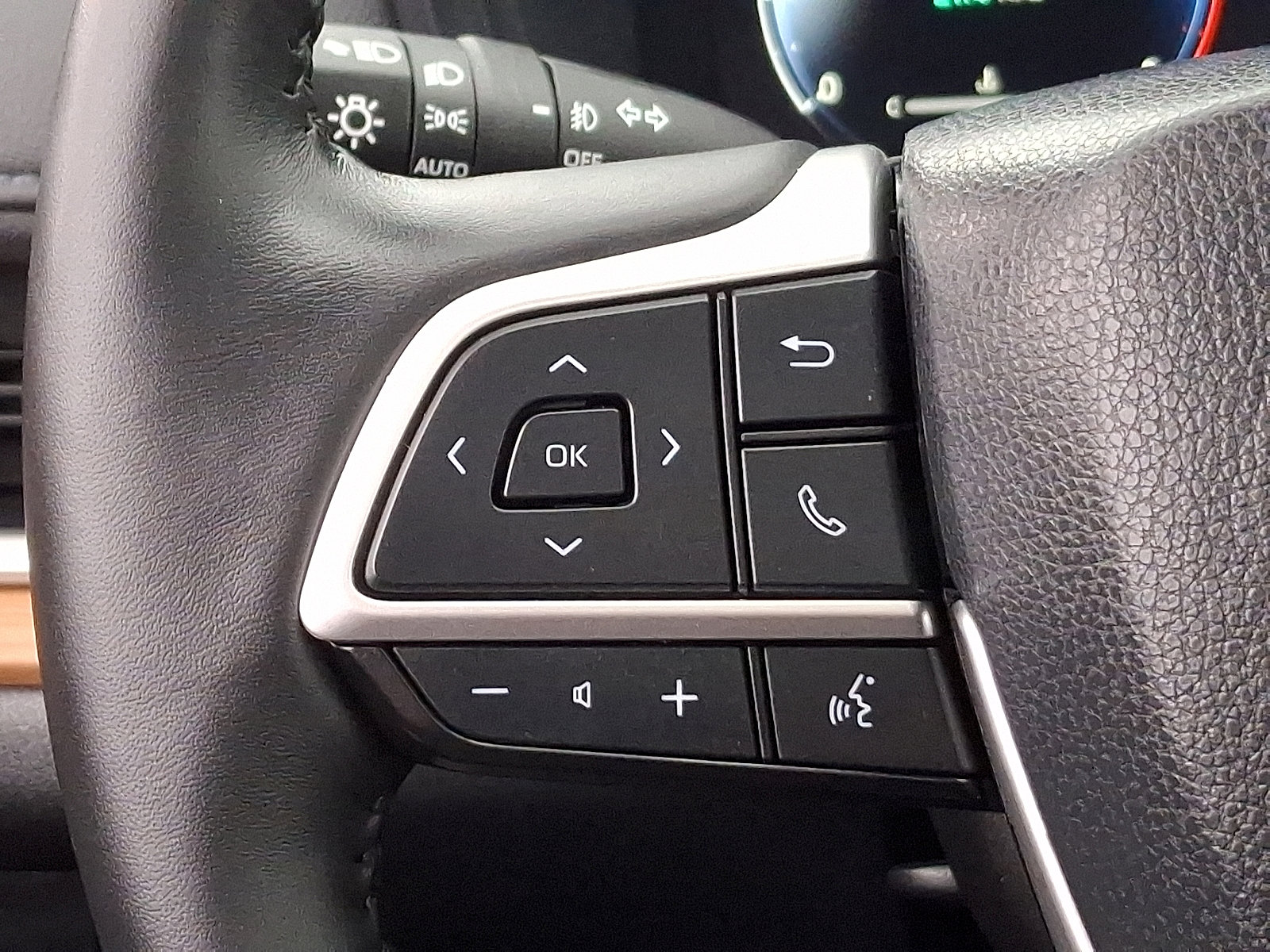 Certified 2025 Toyota Grand Highlander Limited image 22