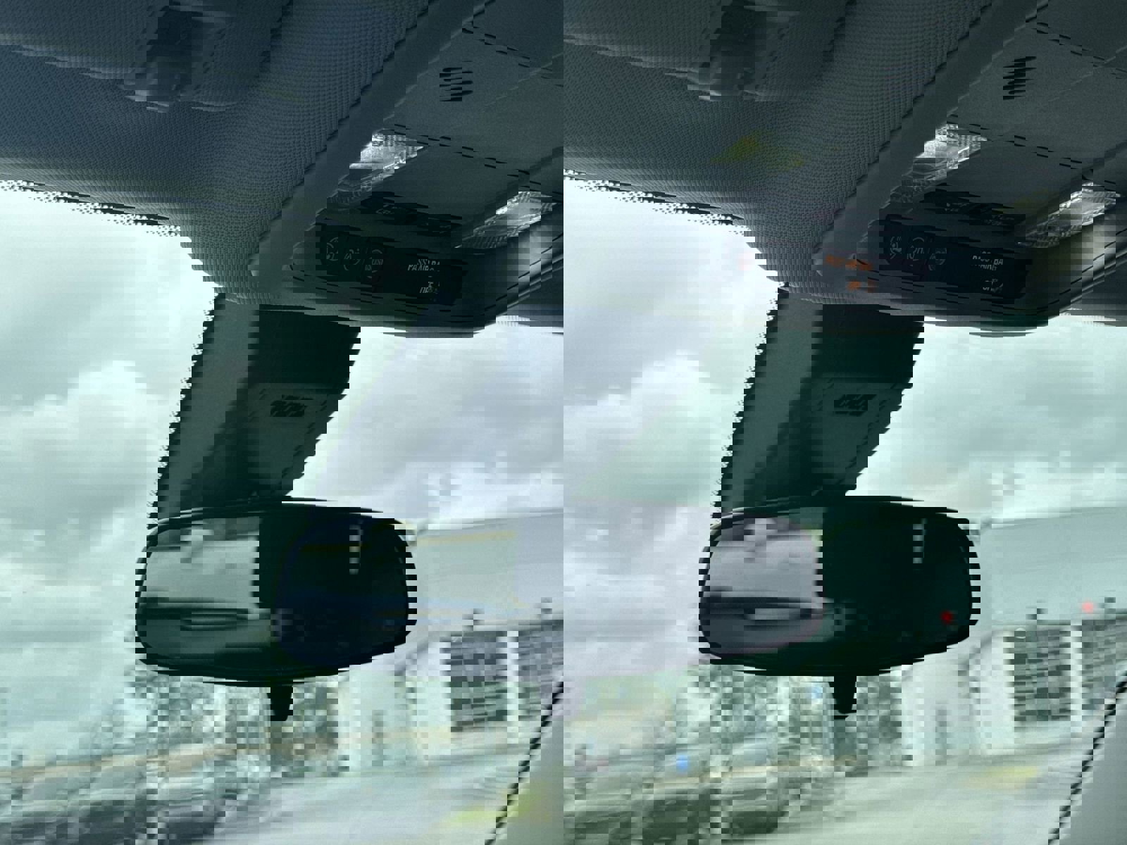 Used 2024 Chevrolet Equinox LT image 27