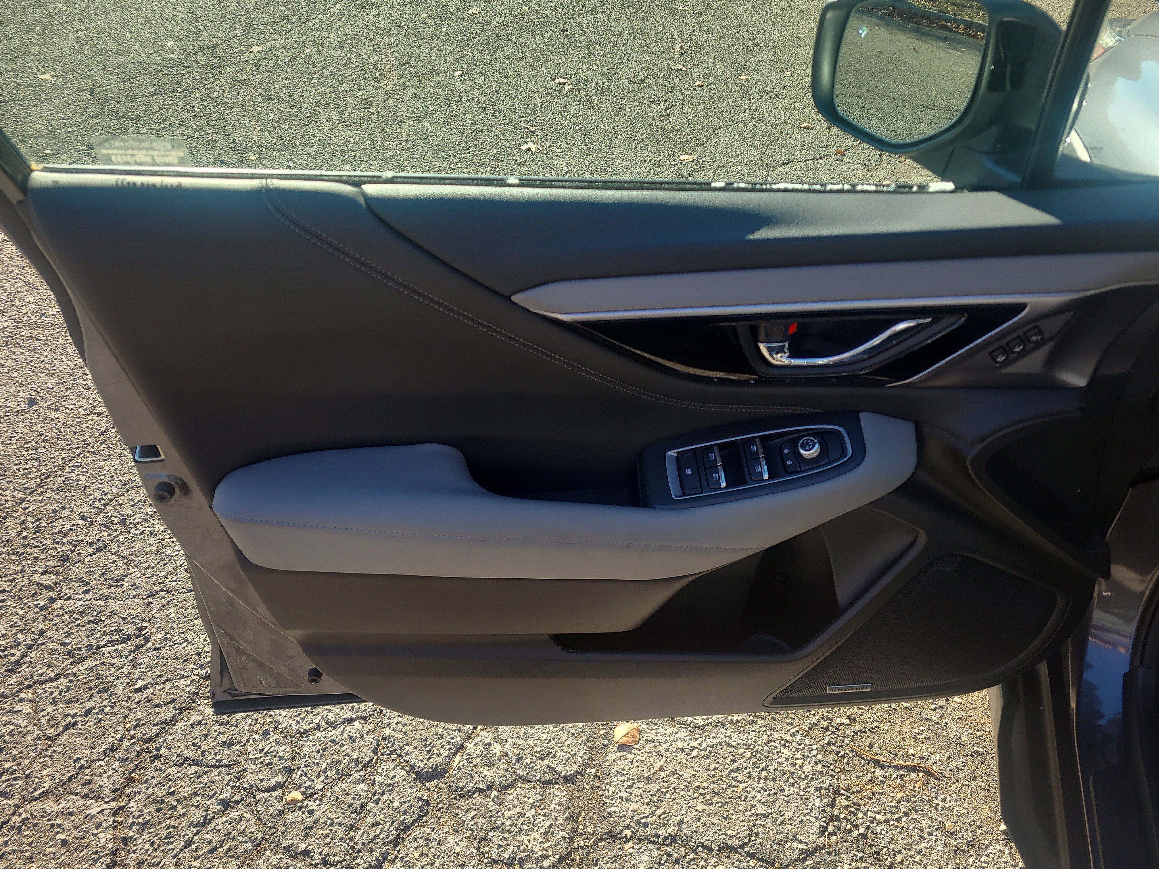 Used 2023 Subaru Outback Limited XT image 15